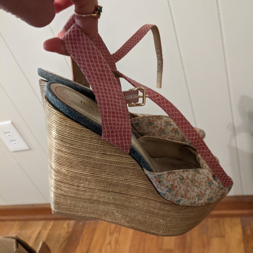 Bakers floral wedge shoe